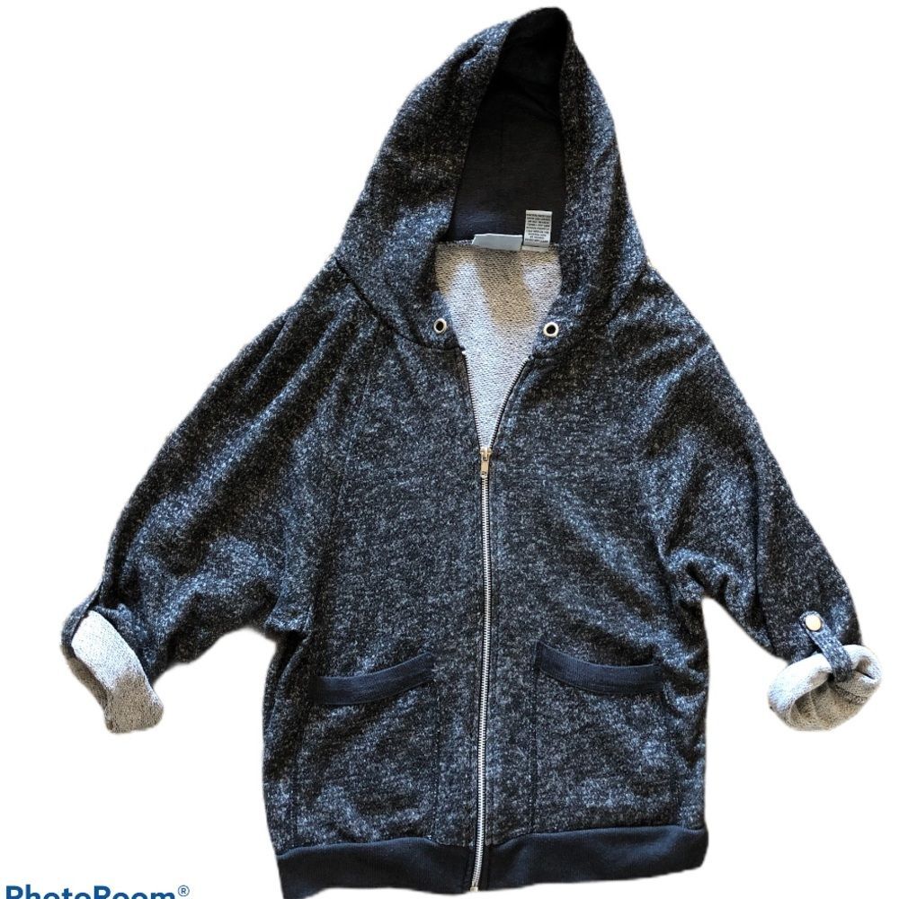 ⚡️ Miken Lightweight Hooded Sweatshirt ~ Size S ⚡️